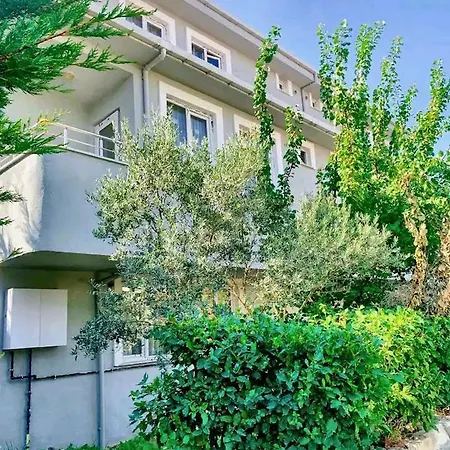 Ahmet Teacher's Is 6 Minutes From Istanbul Airport Lodge Arnavutkoy