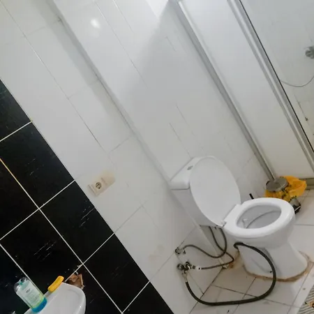 Ahmet Teacher's Is 6 Minutes From Istanbul Airport *